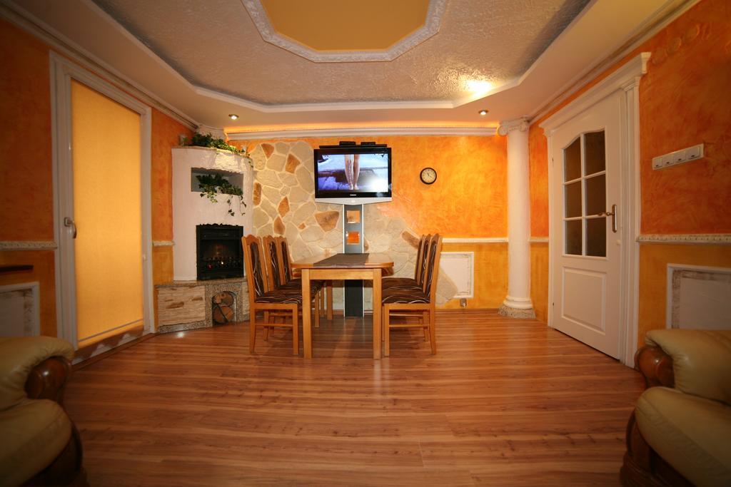 Apartamenty Podzamcze Walbrzych Phòng bức ảnh