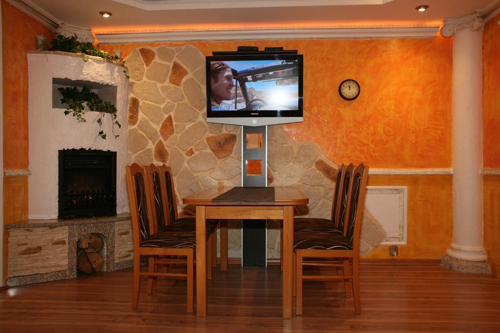 Apartamenty Podzamcze Walbrzych Phòng bức ảnh